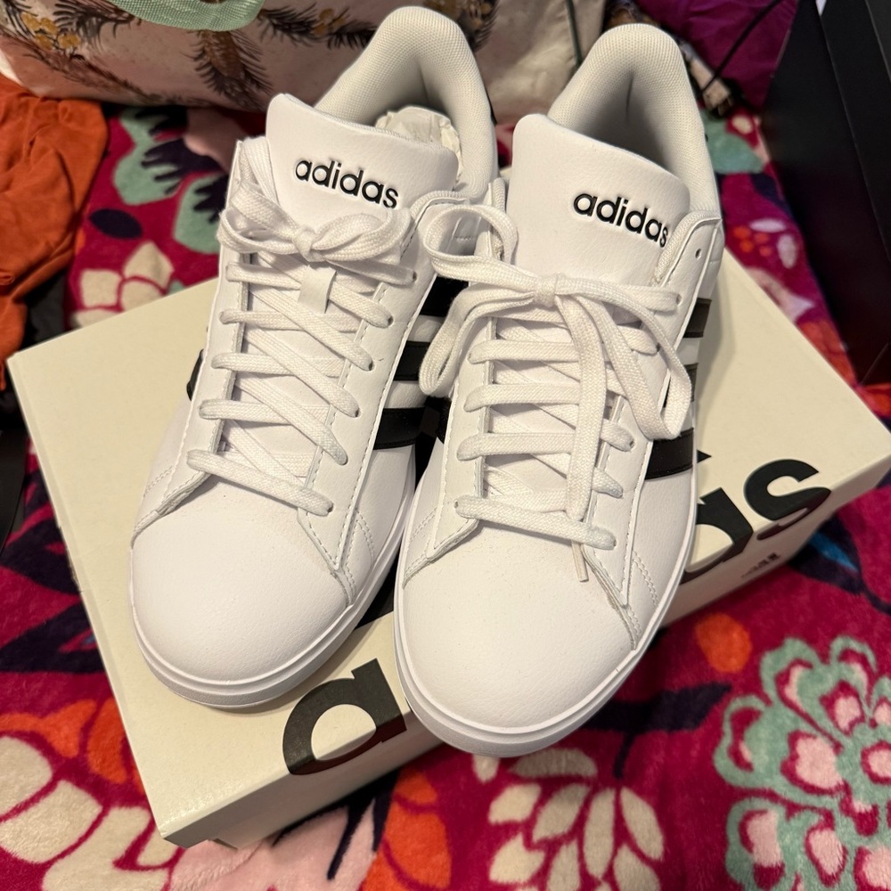 Adidas Women's White Grand Court 2.0 Sneakers